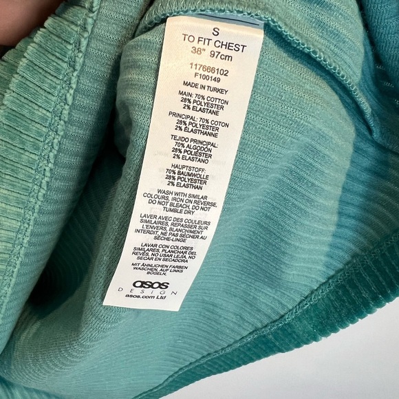 ASOS Design Short Sleeve Ribbed Velour Shirt - Picture 4 of 4